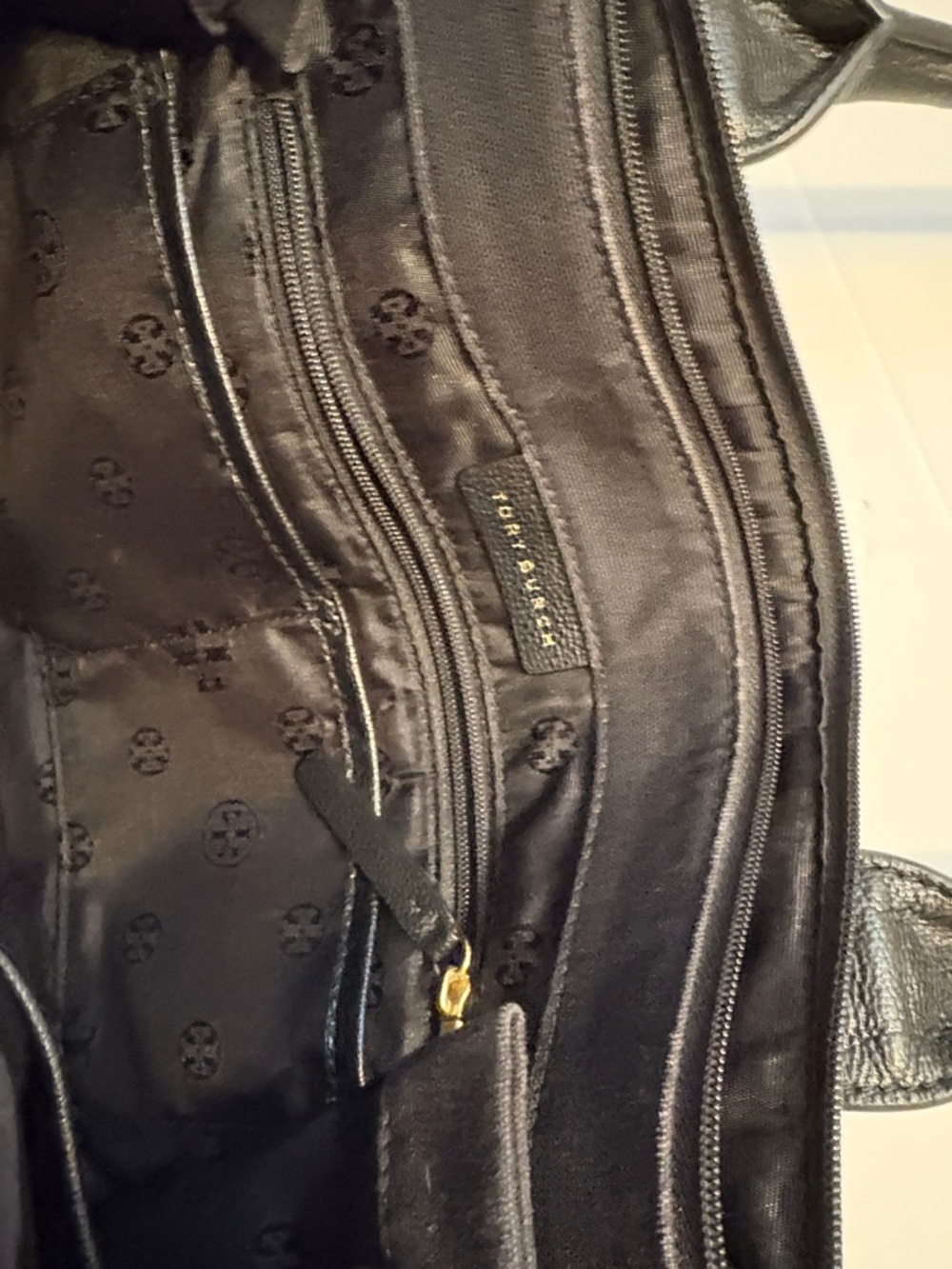 Tory Burch Black Pebbled Leather Tote with Logo - Picture 6 of 12